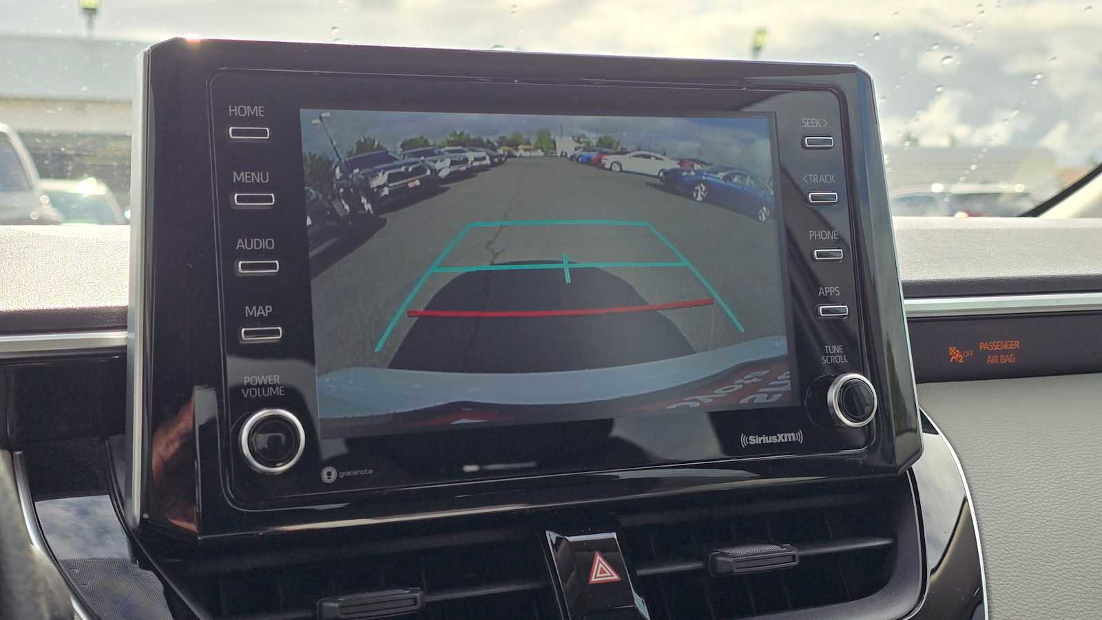 Used 2021 Toyota Corolla LE FWD image 28