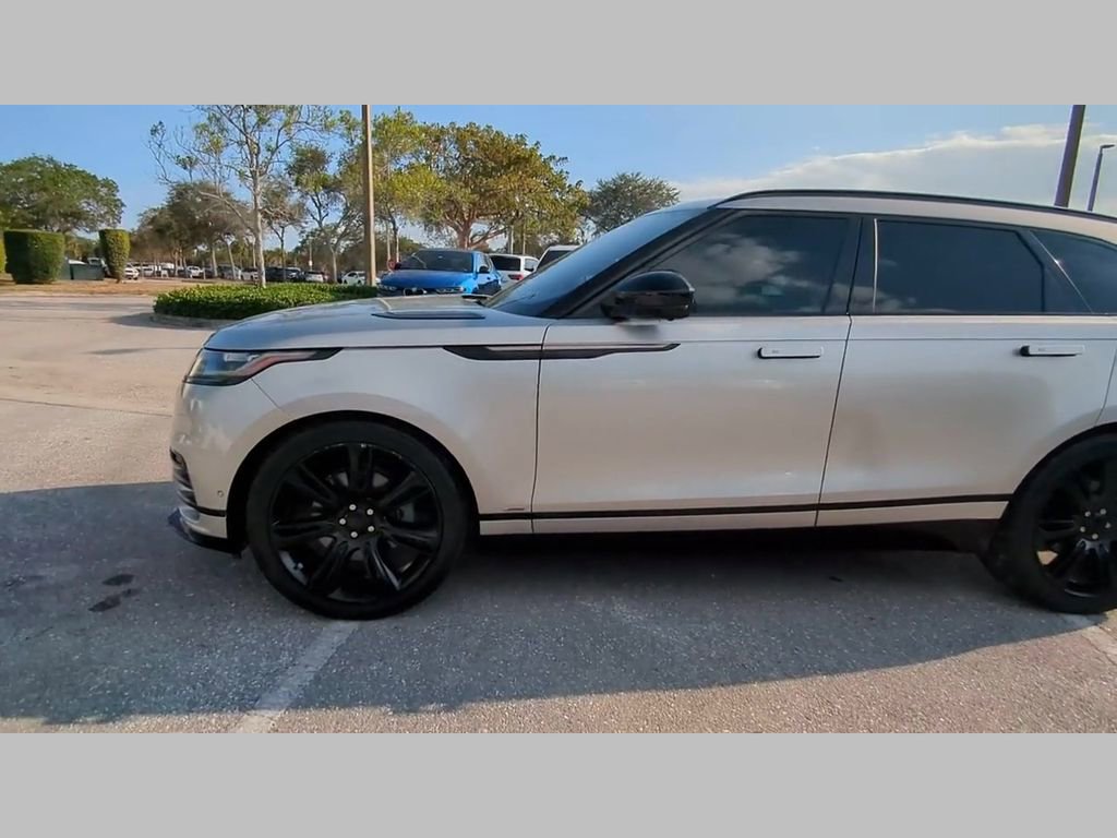 Used 2018 Land Rover Range Rover Velar R-Dynamic SE image 50