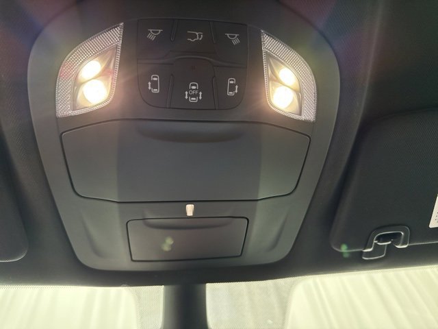New 2026 Chrysler Voyager LX image 24
