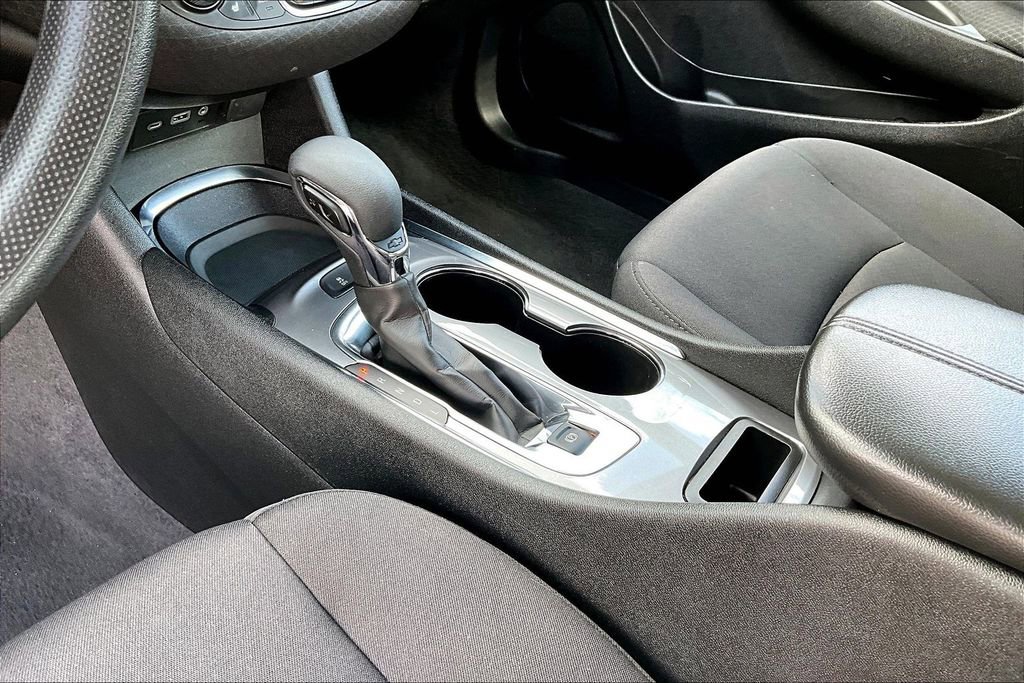 Used 2024 Chevrolet Malibu LT FWD image 15