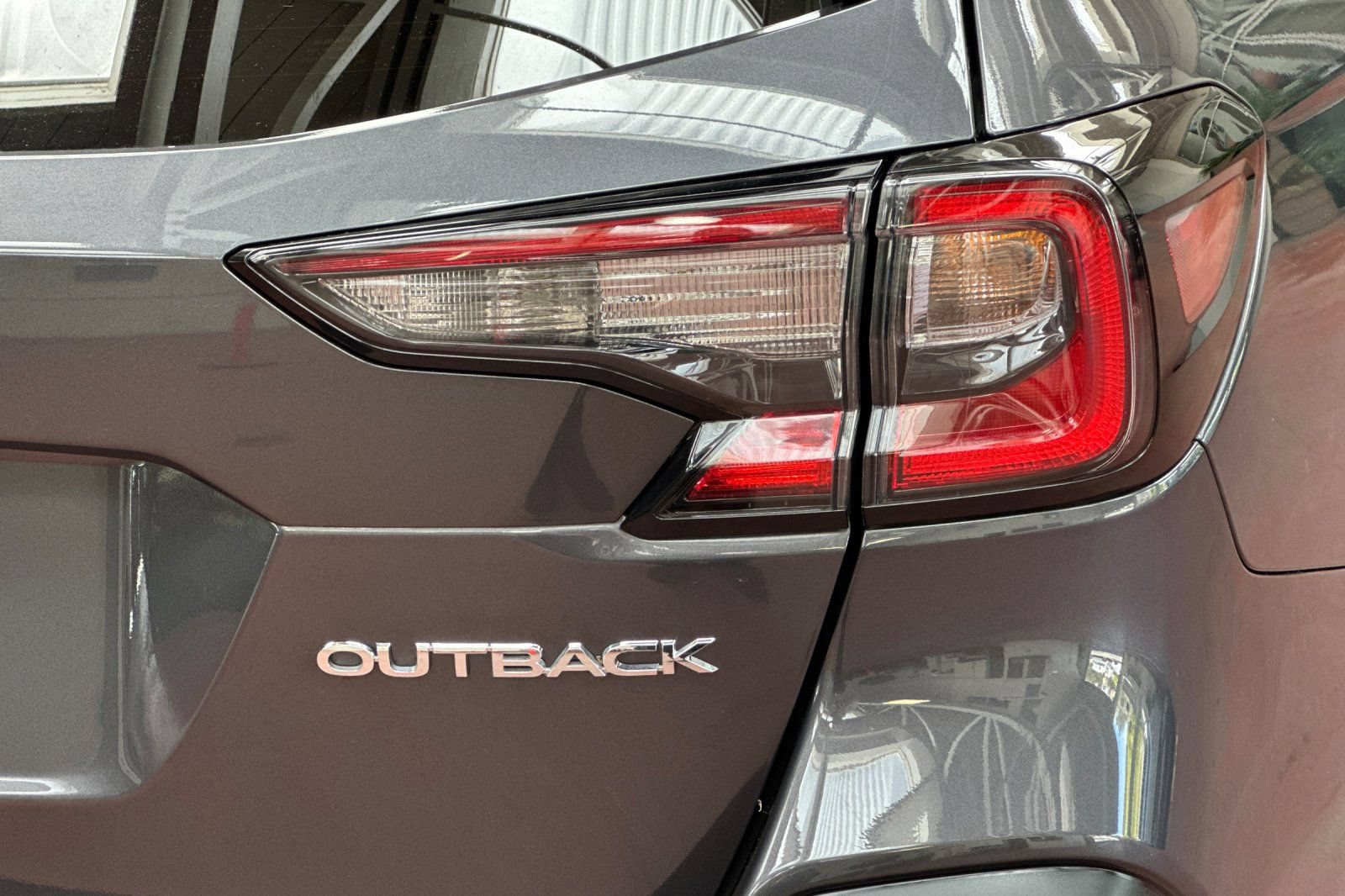 Used 2024 Subaru Outback Limited AWD/4WD image 38