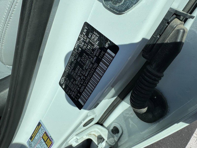 Used 2019 Hyundai Kona Limited image 25