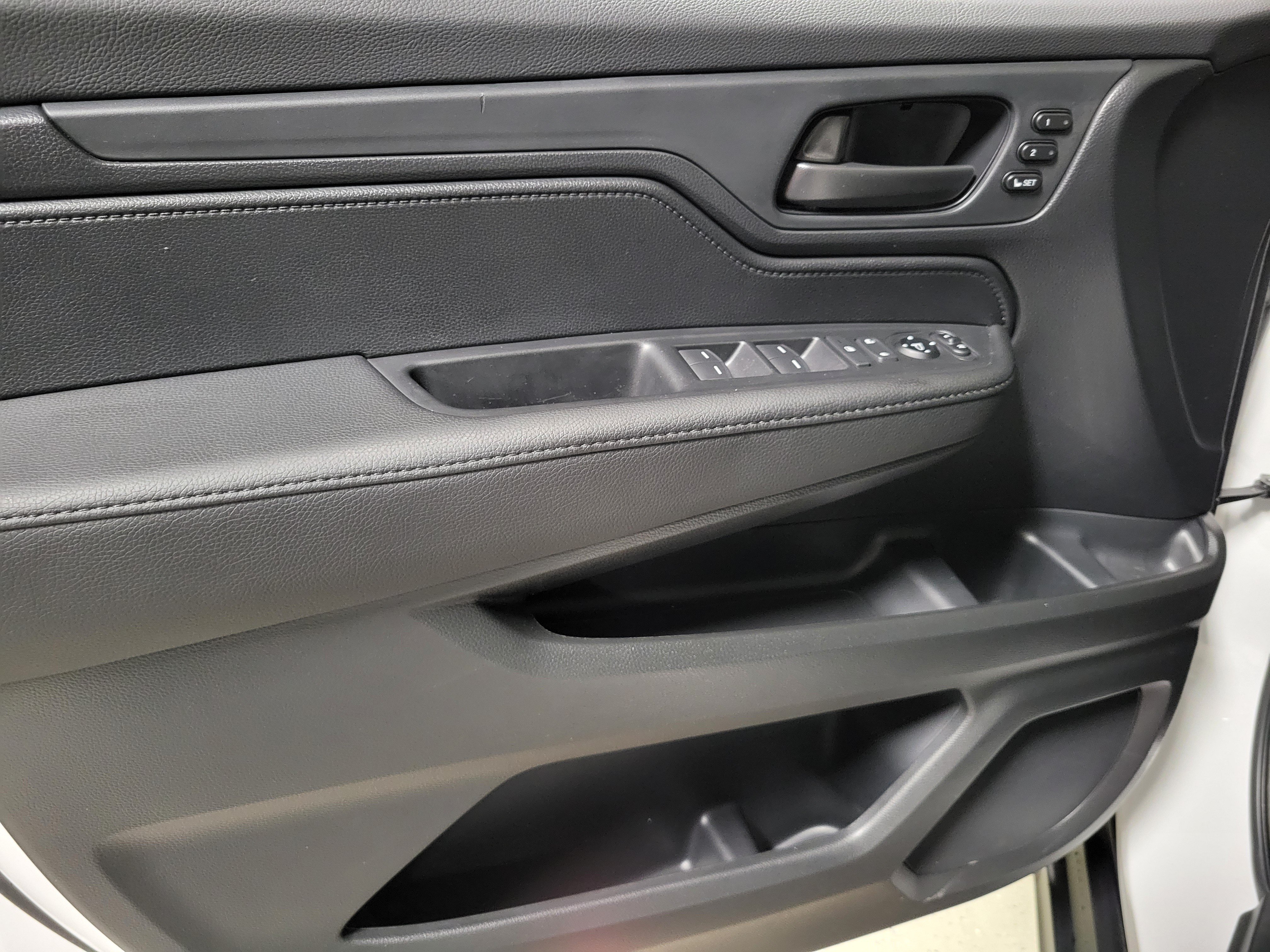 Used 2026 Honda Odyssey EX-L image 19