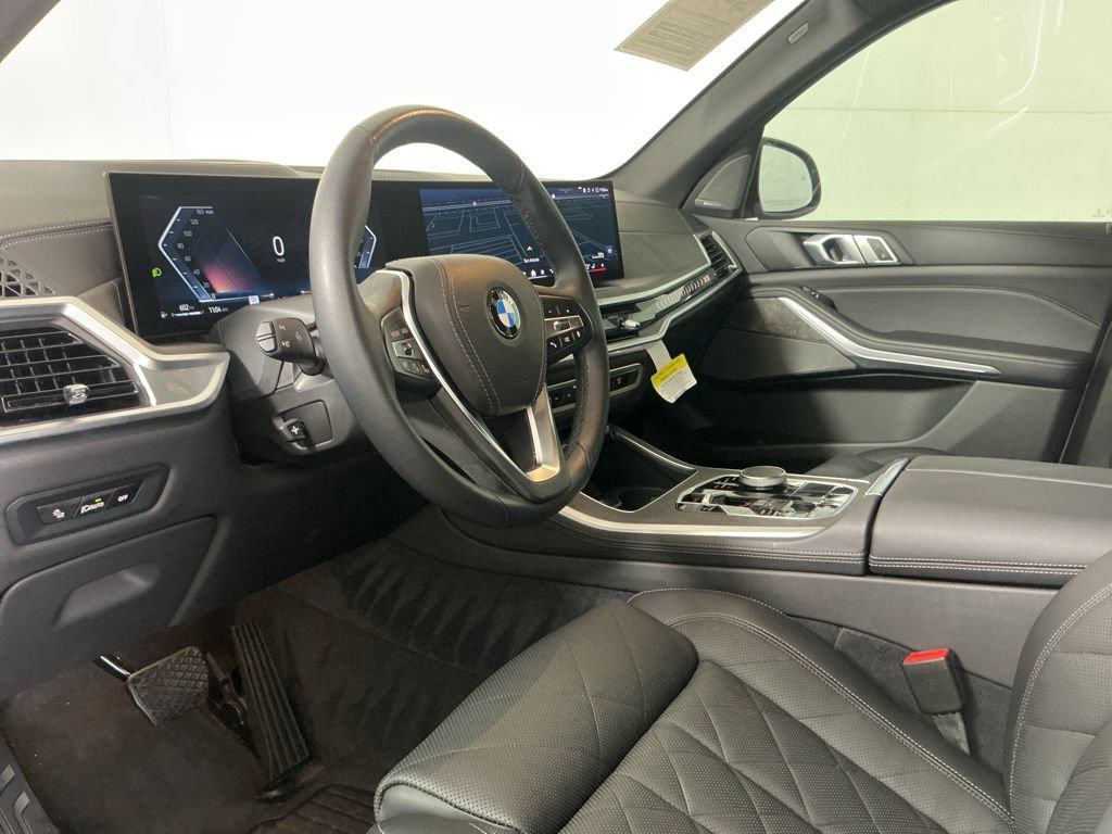 Certified 2025 BMW X5 sDrive40i w/ Climate Comfort Package RWD image 21