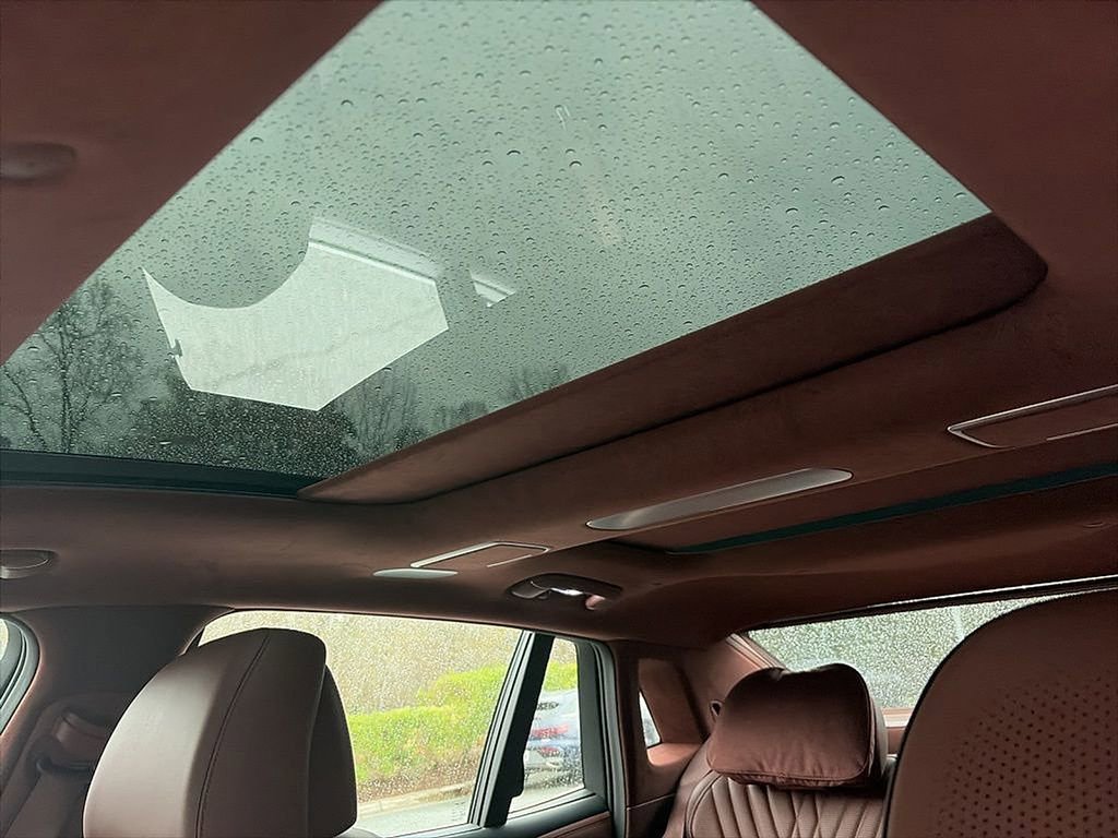 Used 2024 Genesis G90 3.5T image 7