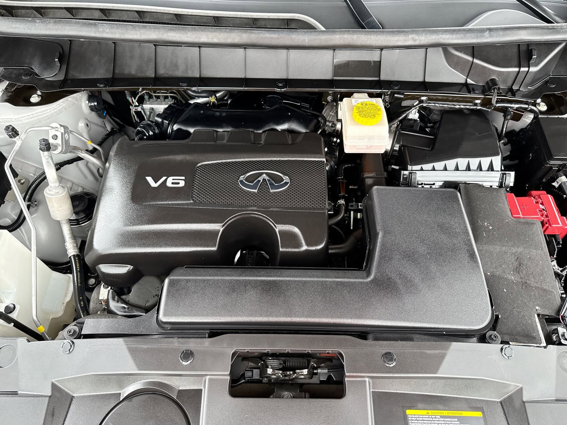 Used 2023 INFINITI QX60 Luxe w/ Cargo Package FWD image 18