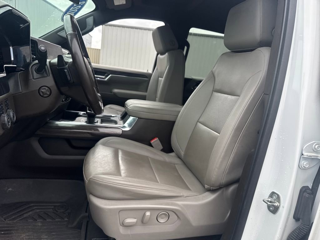 Used 2023 Chevrolet Silverado 1500 LTZ image 16