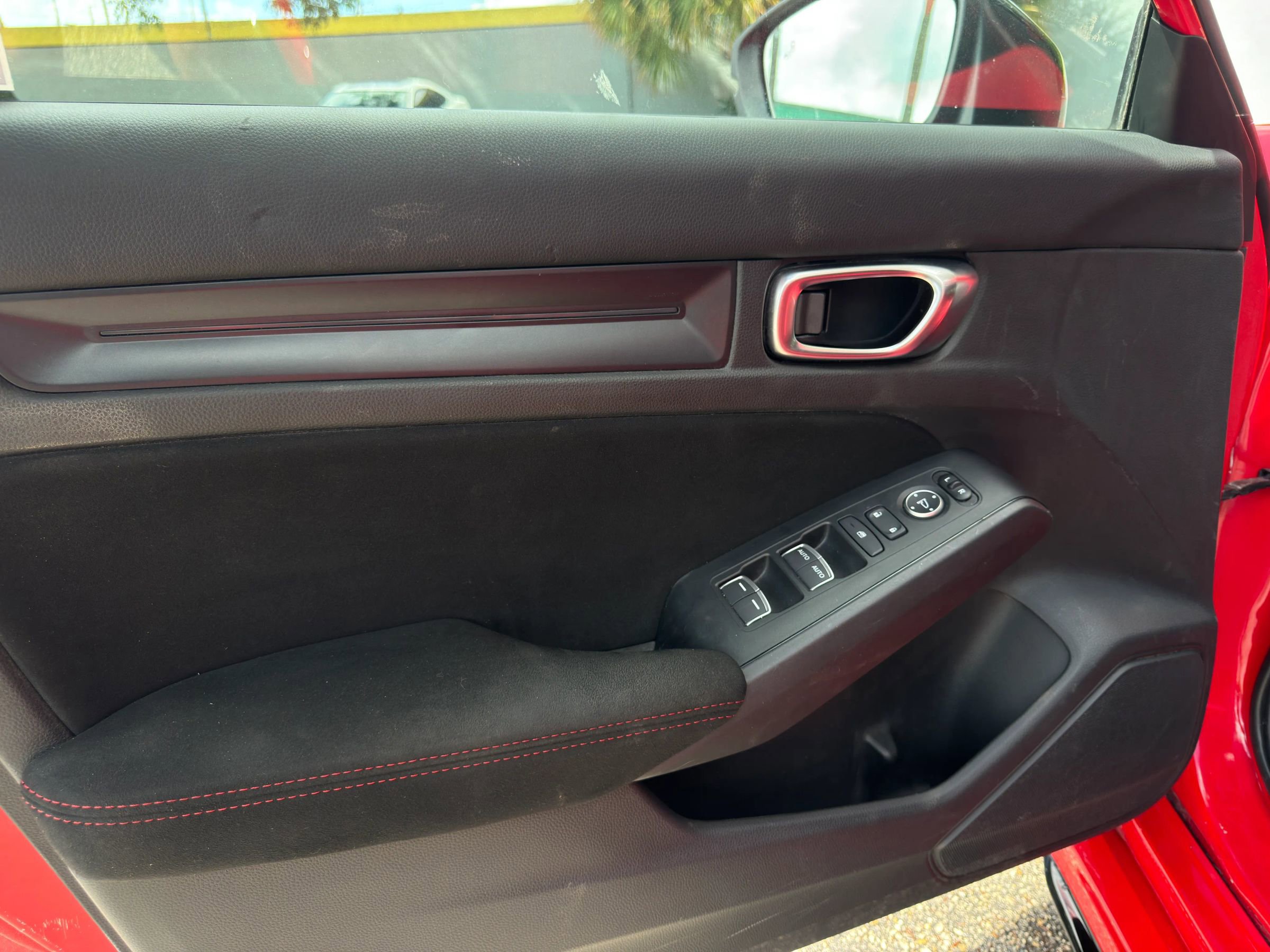 Used 2023 Honda Civic Type R image 10