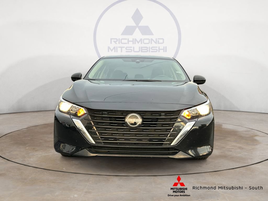 Used 2025 Nissan Sentra S FWD image 8