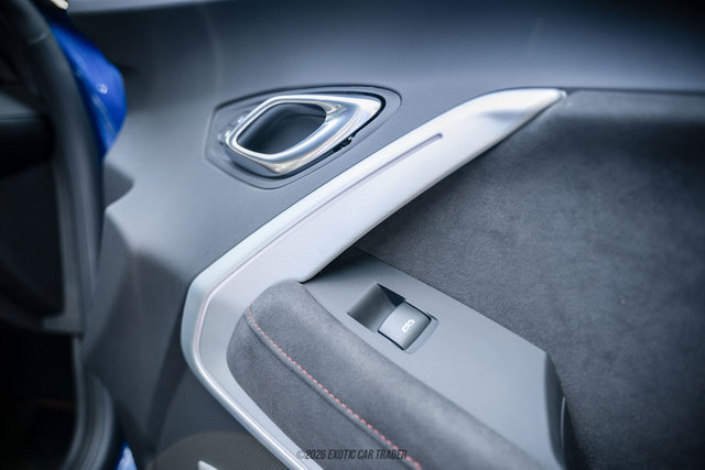Used 2021 Chevrolet Camaro ZL1 RWD image 43