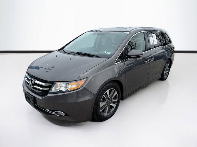Used 2016 Honda Odyssey Touring Elite image 4
