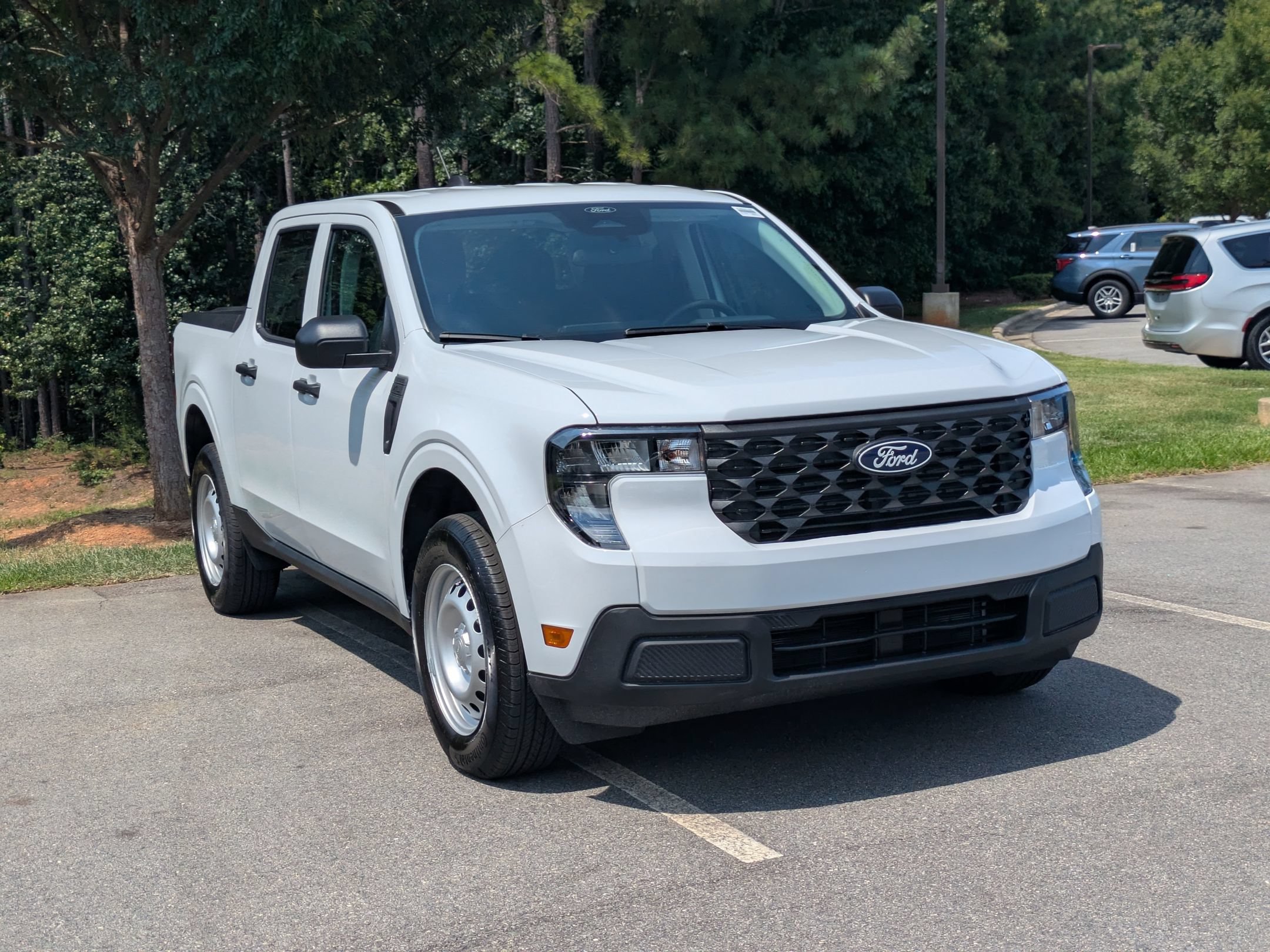 New 2026 Ford Maverick XL FWD image 2