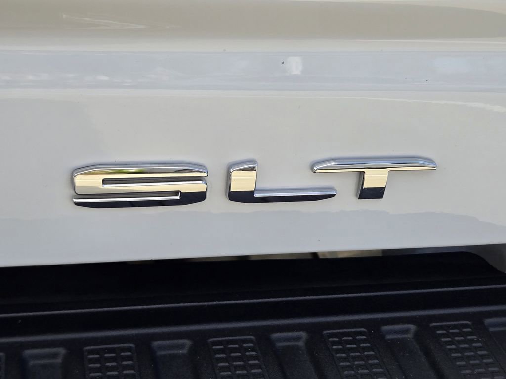 Used 2022 GMC Sierra 3500 SLT w/ Gooseneck/5TH Wheel Package image 15