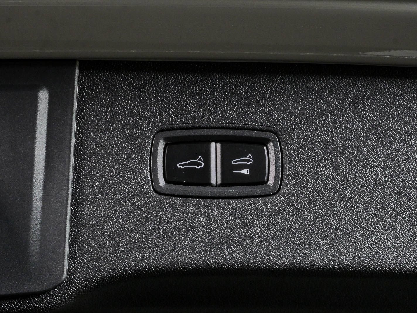 New 2026 Porsche Cayenne AWD/4WD image 33