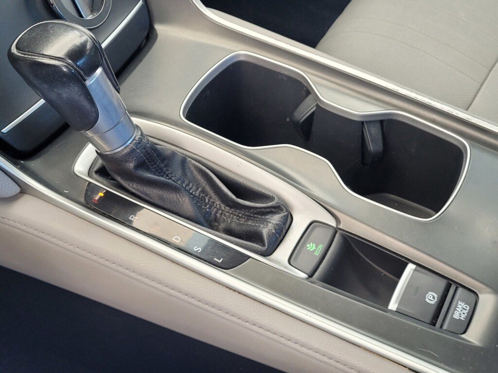 Certified 2018 Honda Accord EX-L image 14