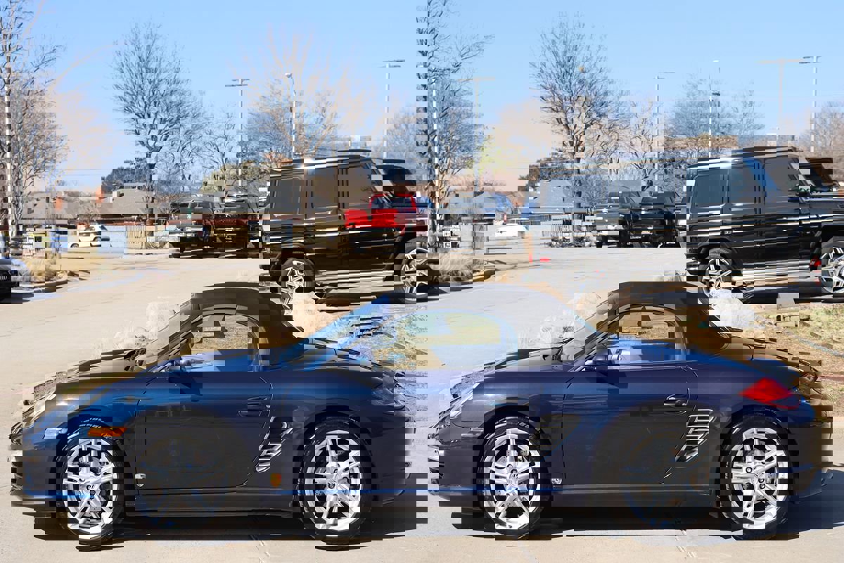 Used 2011 Porsche Boxster image 7