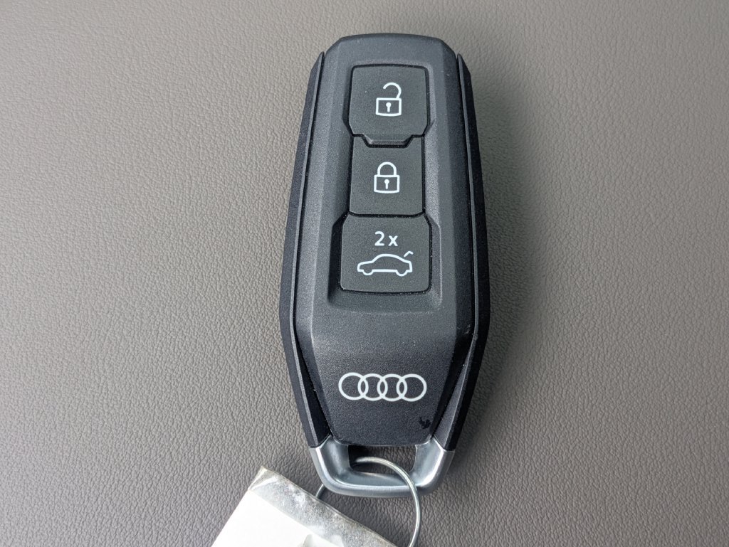Used 2025 Audi Q5 Premium w/ Convenience Package AWD/4WD image 36