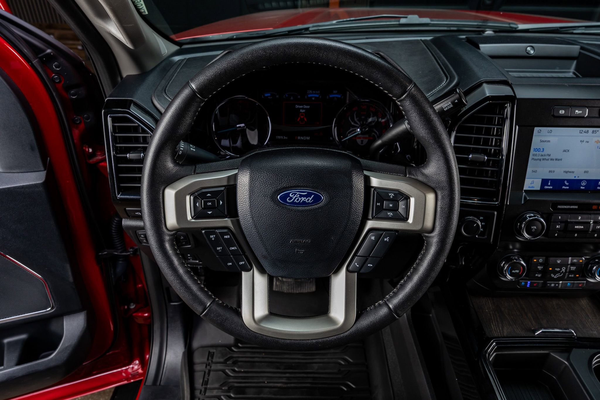 Used 2021 Ford F250 Lariat w/ Lariat Ultimate Package image 19