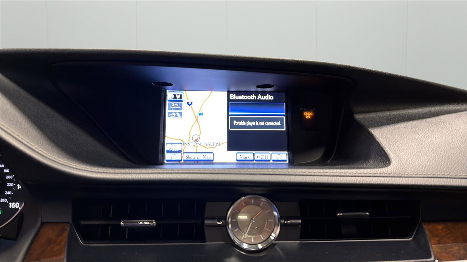 Used 2013 Lexus ES 350 w/ Luxury Pkg FWD image 16
