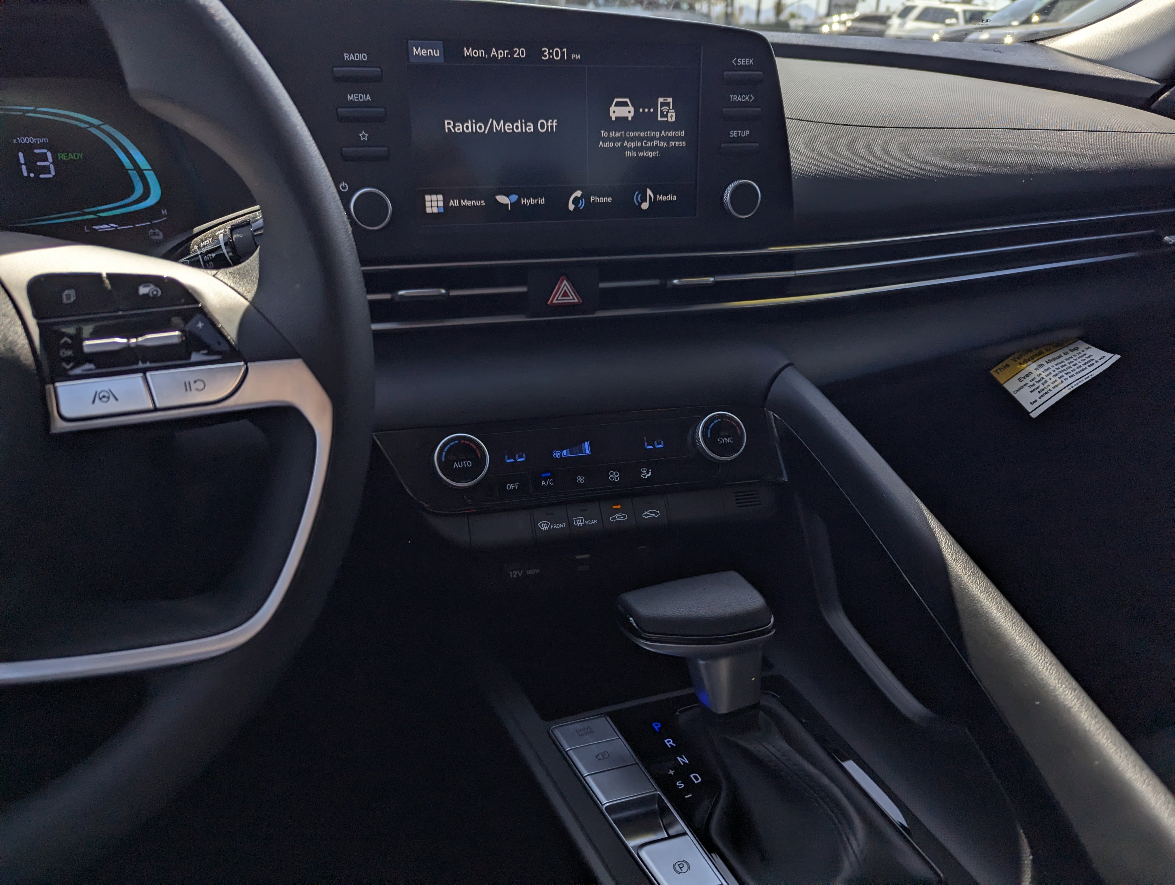 Certified 2025 Hyundai Elantra Blue FWD image 10