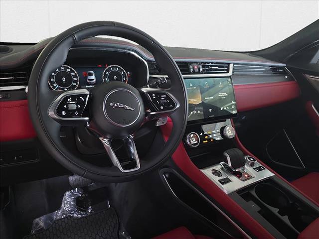 New 2026 Jaguar F-PACE R-Dynamic S image 16