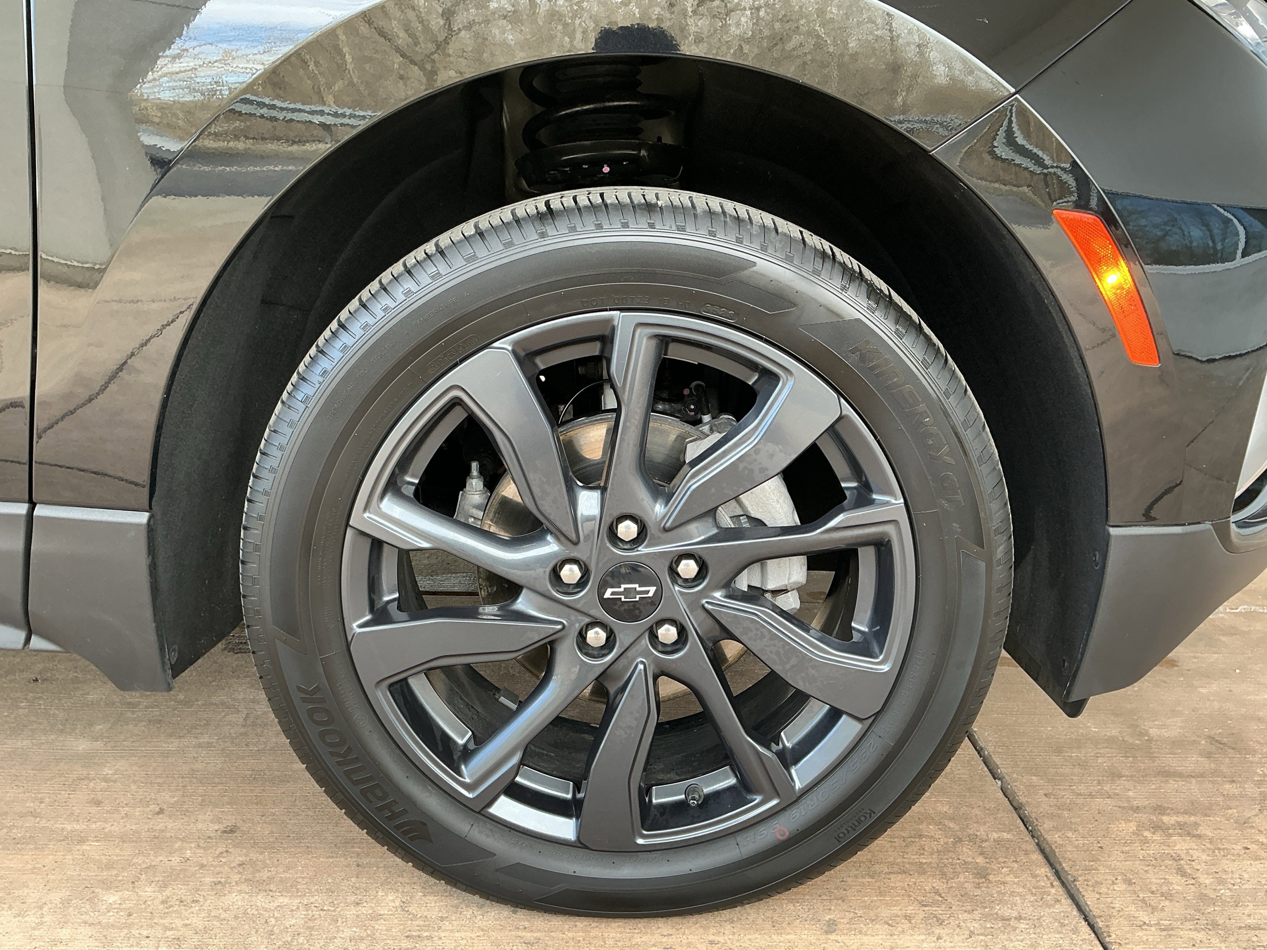 Used 2024 Chevrolet Equinox RS image 28