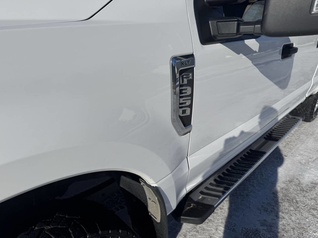 Used 2019 Ford F350 XLT w/ FX4 Off-Road Package image 26