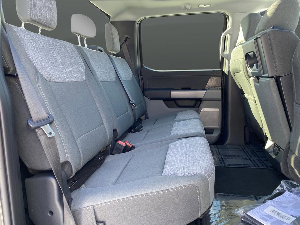 New 2026 Ford F250 XLT w/ XLT Premium Package AWD/4WD image 41