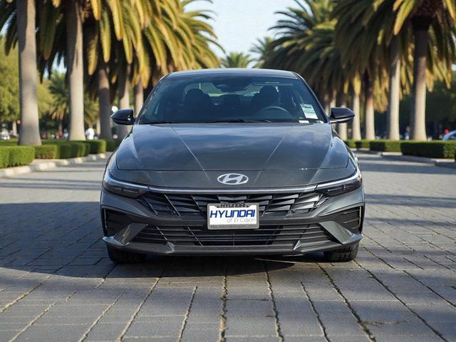 New 2026 Hyundai Elantra Sport FWD image 3