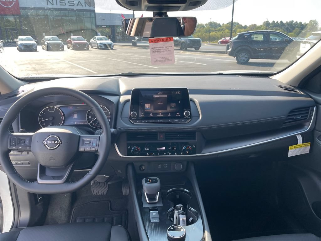 New 2026 Nissan Rogue Dark Armor AWD/4WD image 15