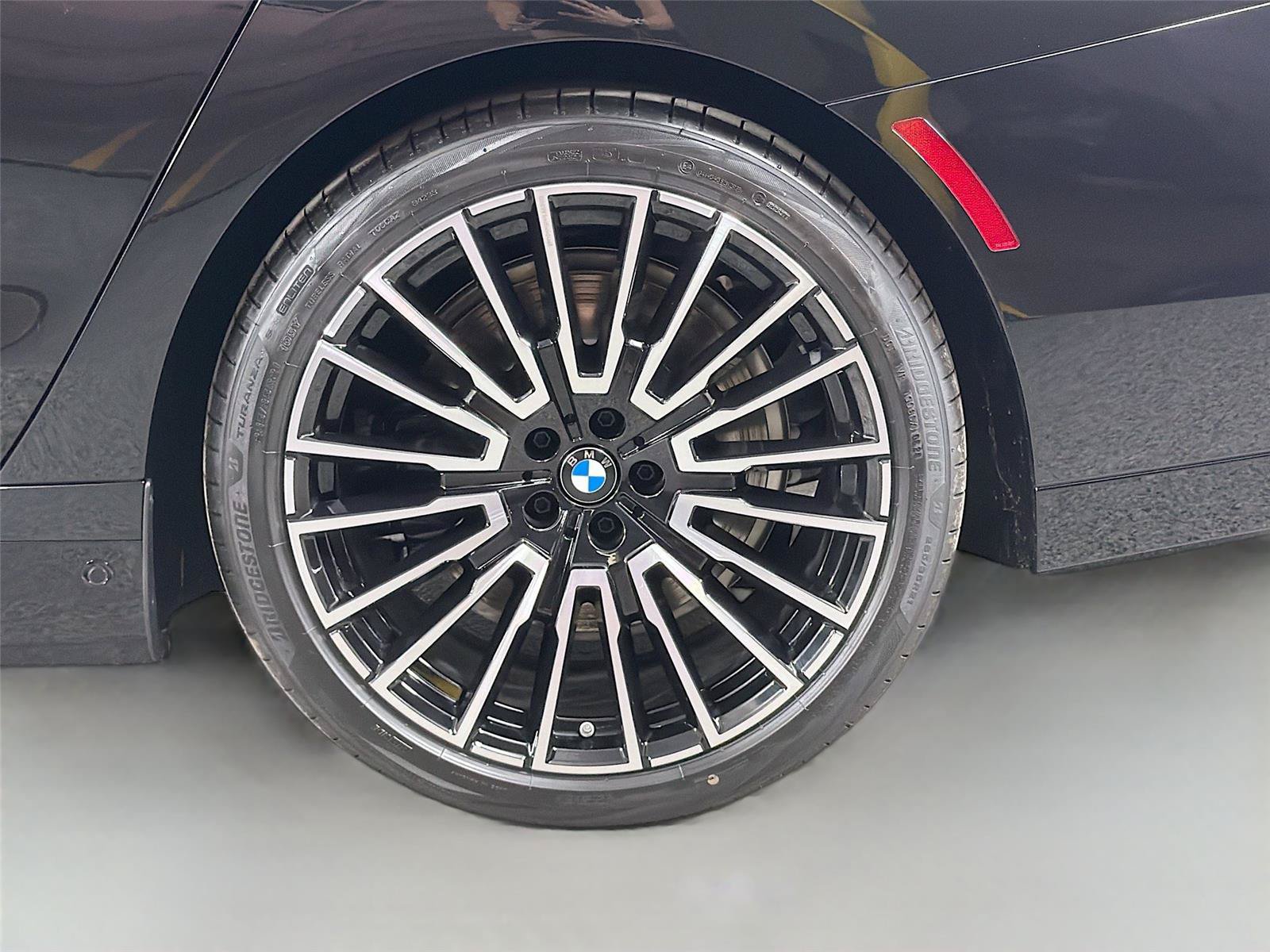 New 2026 BMW i7 xDrive60 w/ Executive Package AWD/4WD image 56