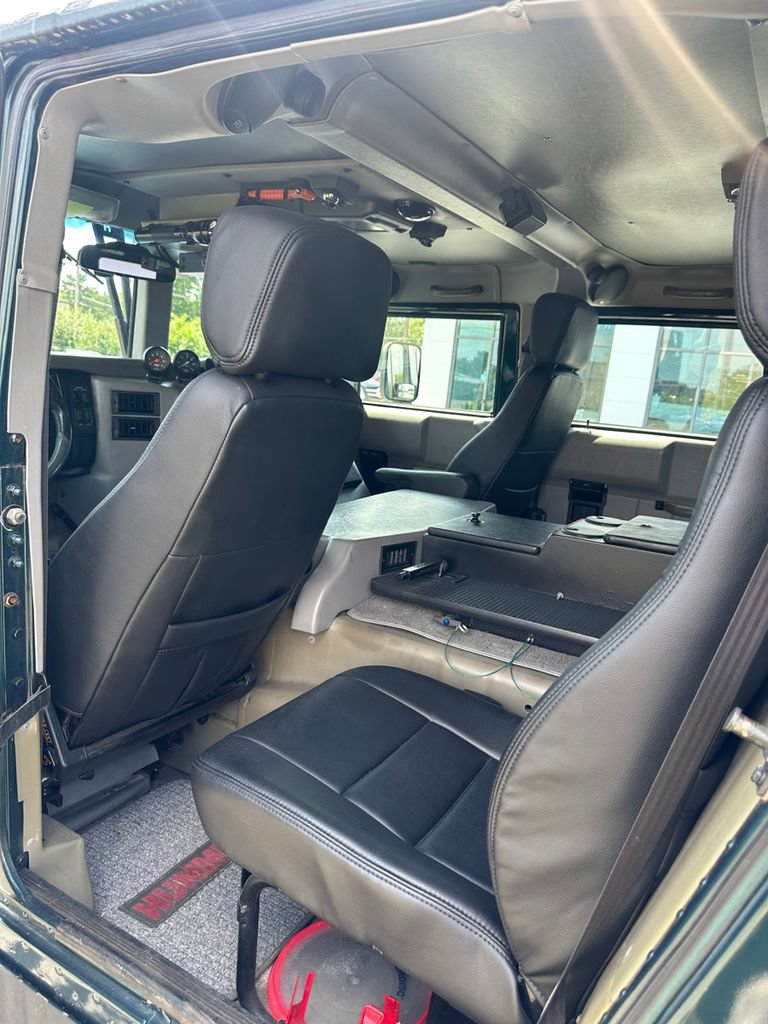 Used 1995 HUMMER H1 4-Door Wagon AWD/4WD image 29