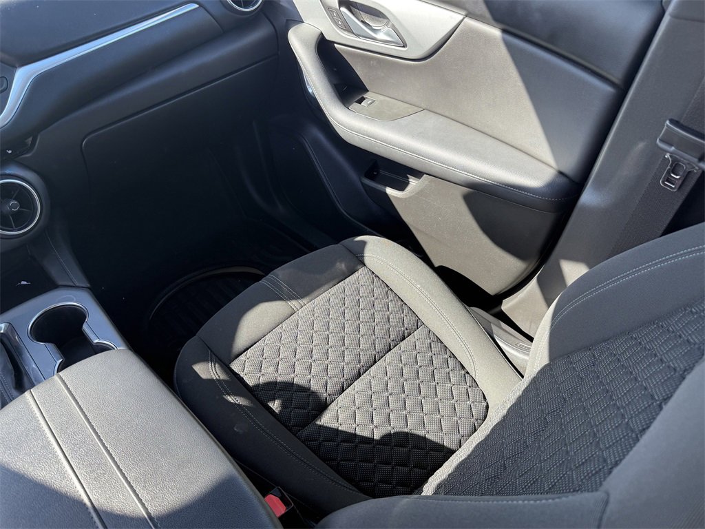 Used 2019 Chevrolet Blazer LT image 27