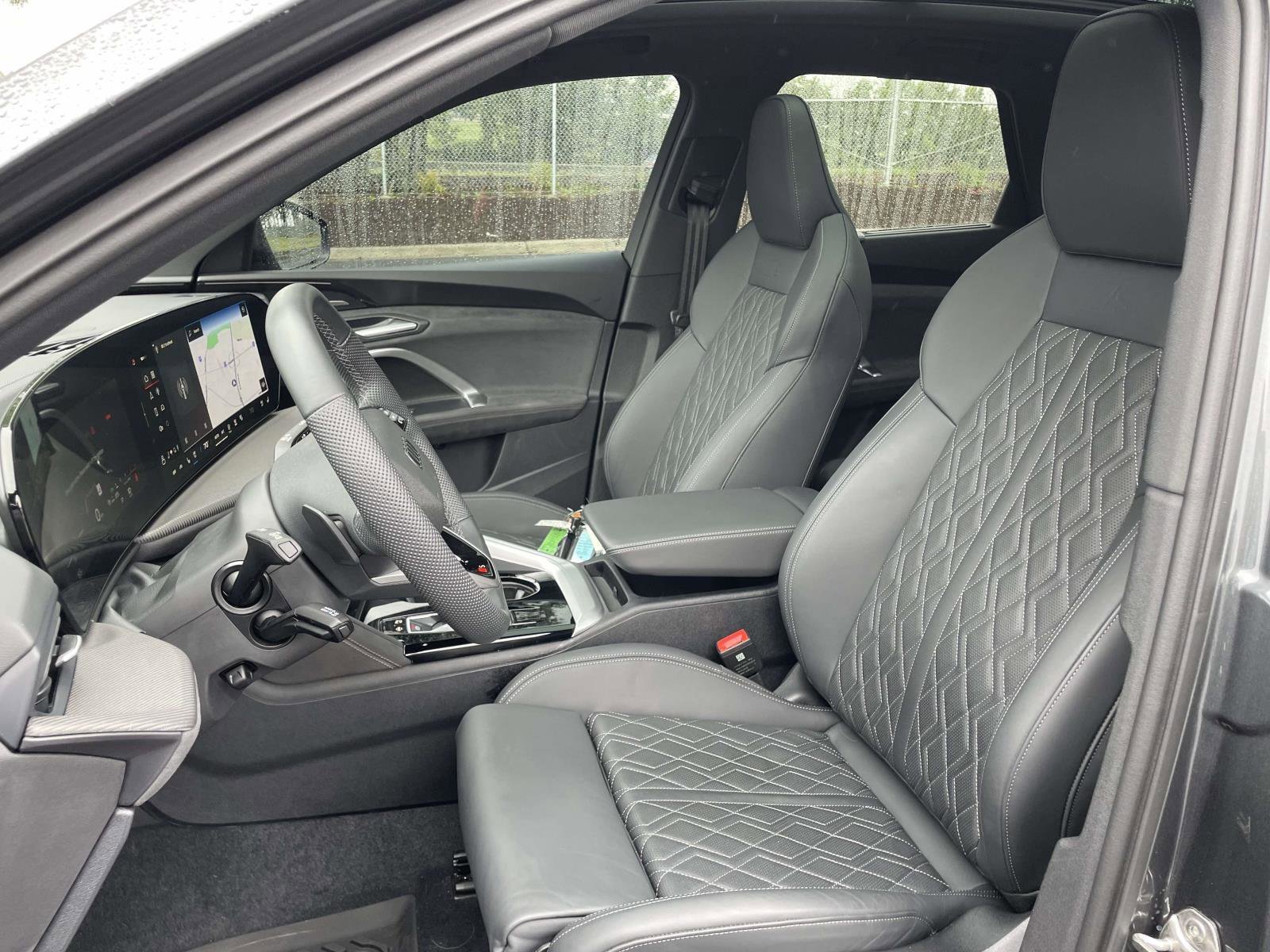 Certified 2025 Audi SQ5 Premium Plus AWD/4WD image 18
