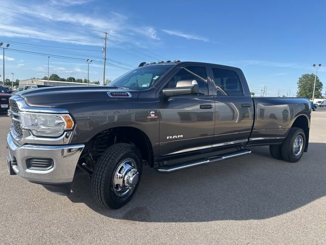 Used 2020 RAM 3500 Tradesman AWD/4WD image 32