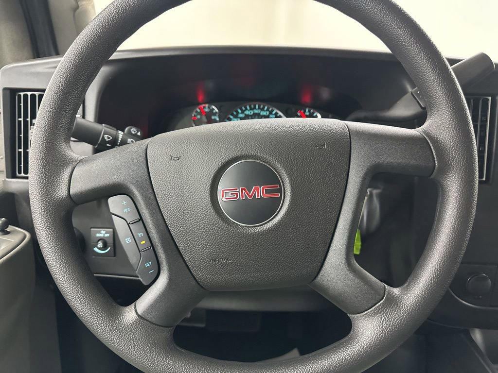 New 2026 GMC Savana 2500 w/ Driver Convenience Package RWD image 37