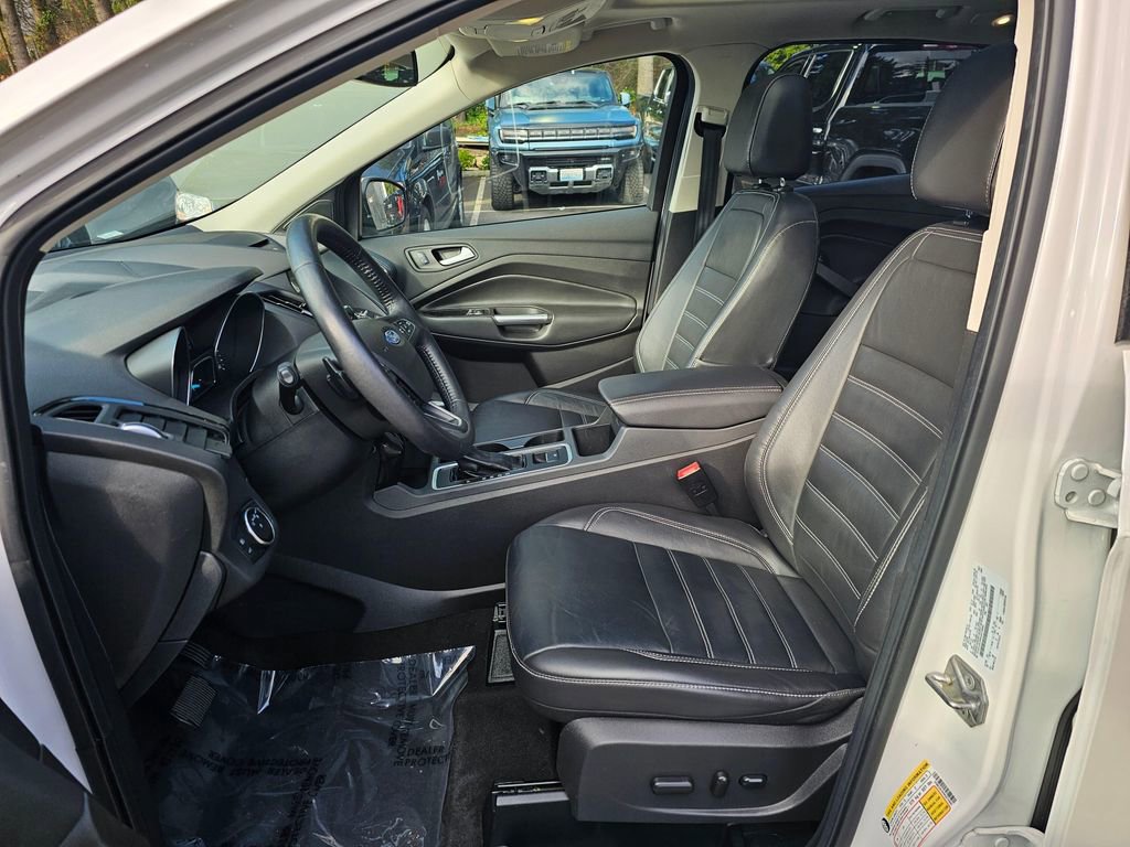 Used 2017 Ford Escape Titanium w/ Equipment Group 301A image 20