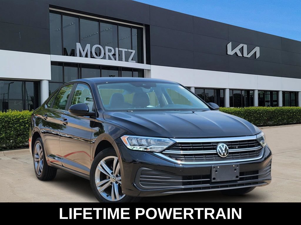 Used 2024 Volkswagen Jetta SE FWD image 1