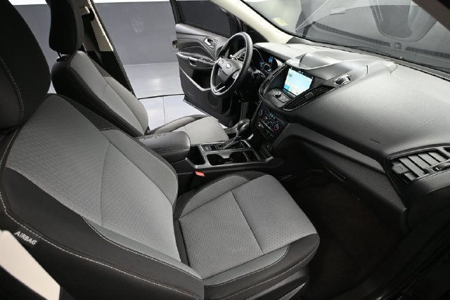 Used 2019 Ford Escape SE FWD image 37