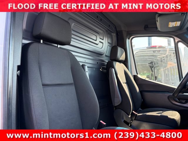 Used 2020 Mercedes-Benz Sprinter 1500 w/ Driver Convenience Package image 36