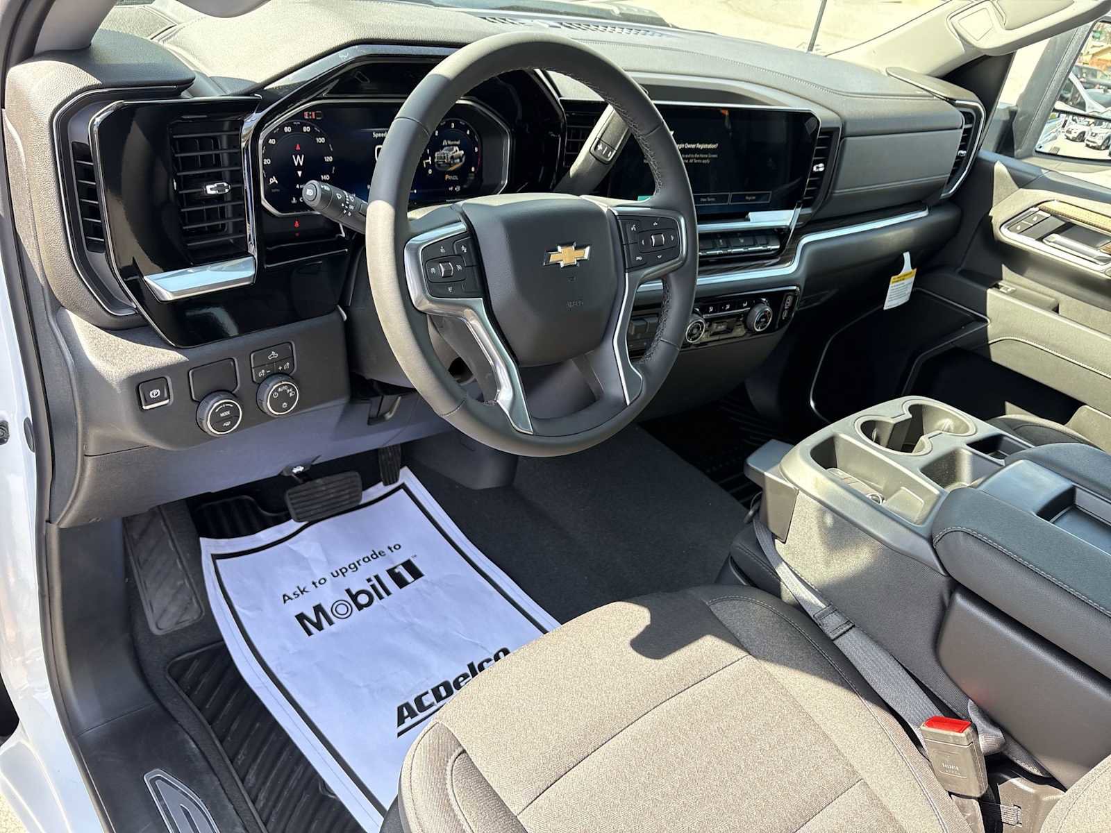 New 2026 Chevrolet Silverado 3500 LT RWD image 10