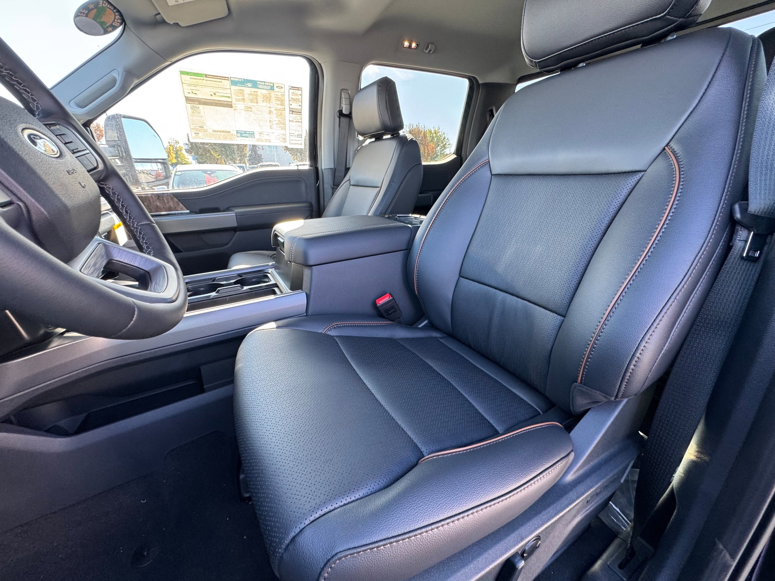 New 2026 Ford F250 Lariat w/ Black Appearance Package image 19