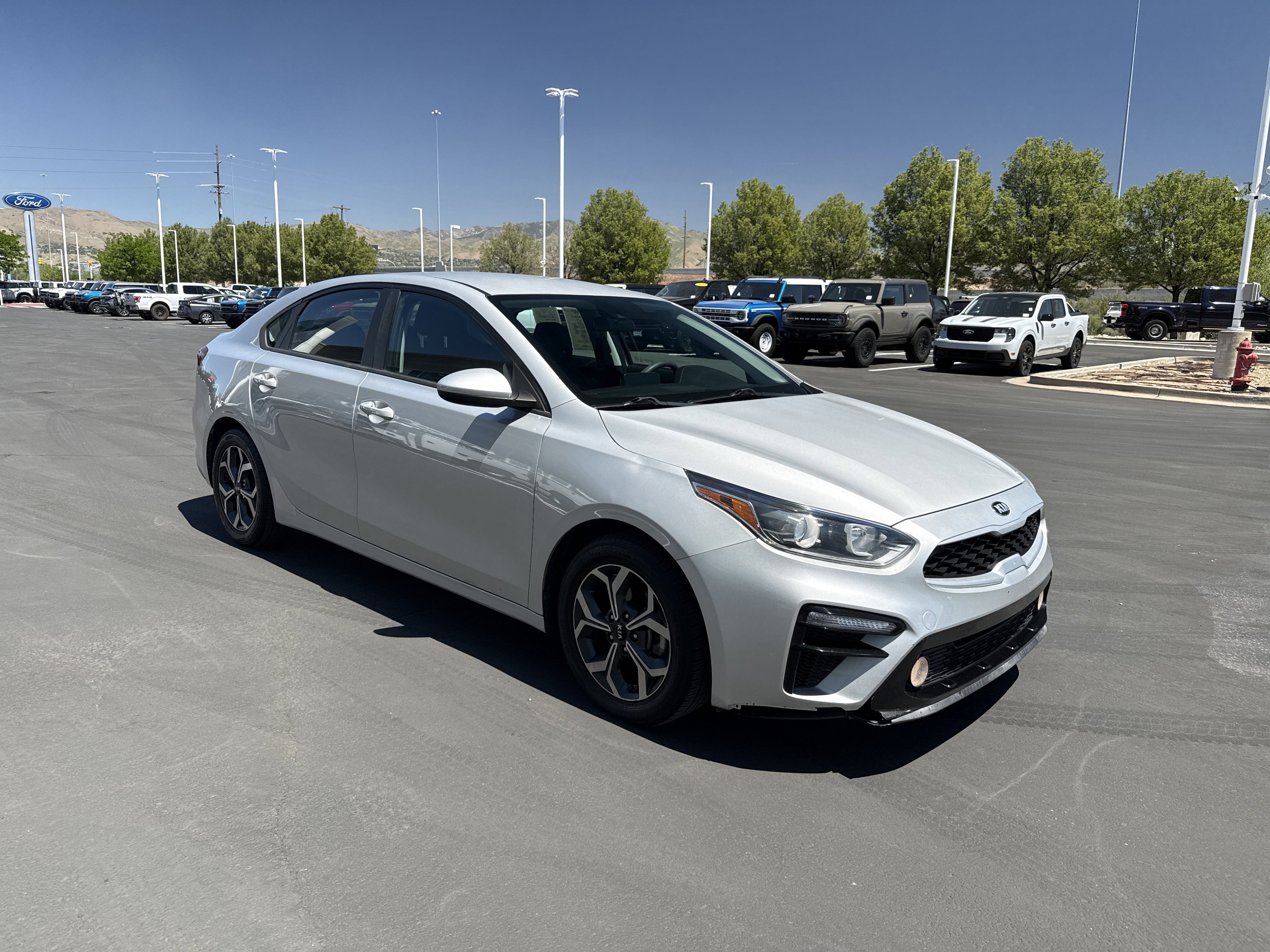 Used 2019 Kia Forte LXS FWD image 7