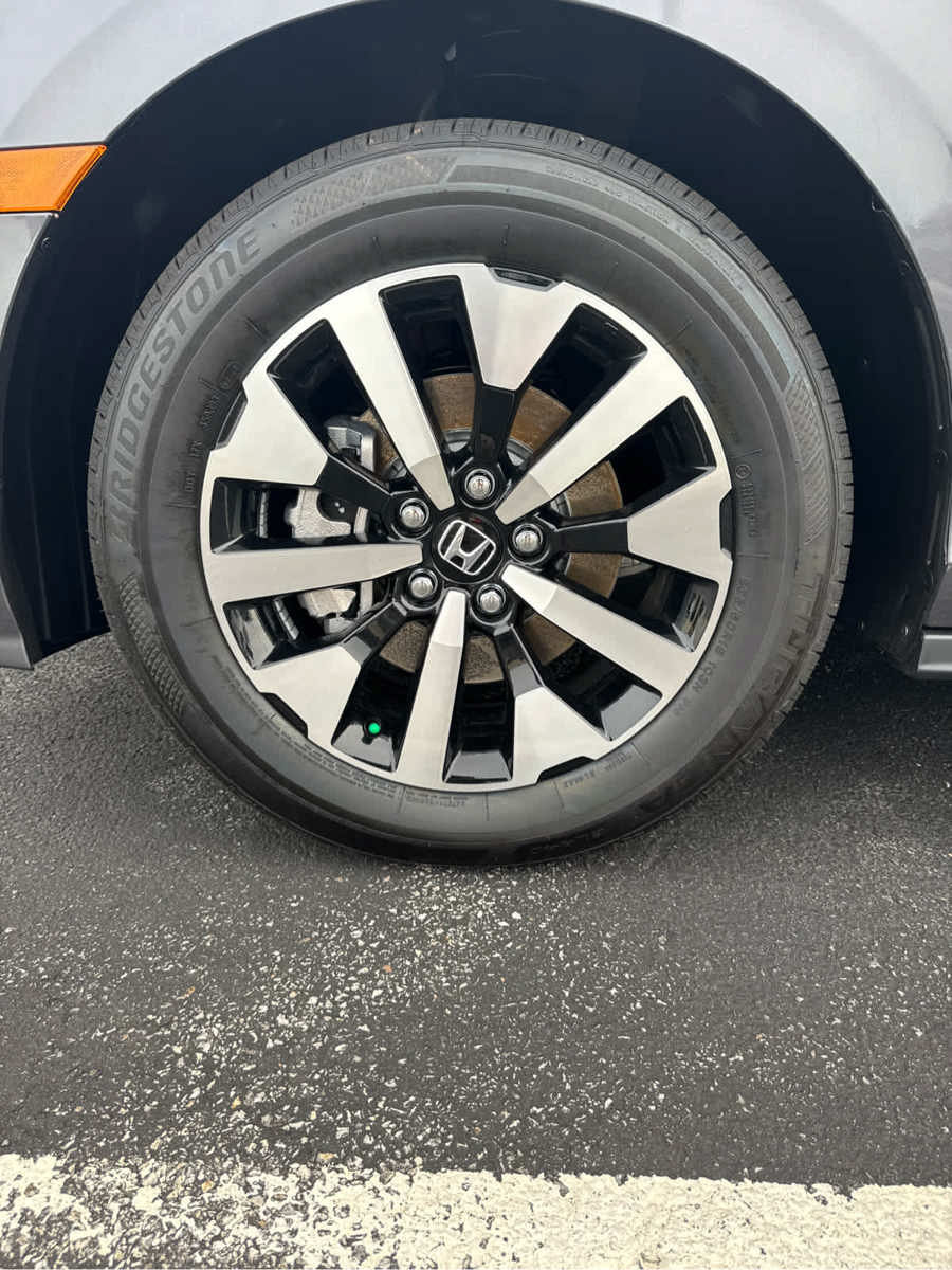 New 2027 Honda Odyssey EX-L image 18