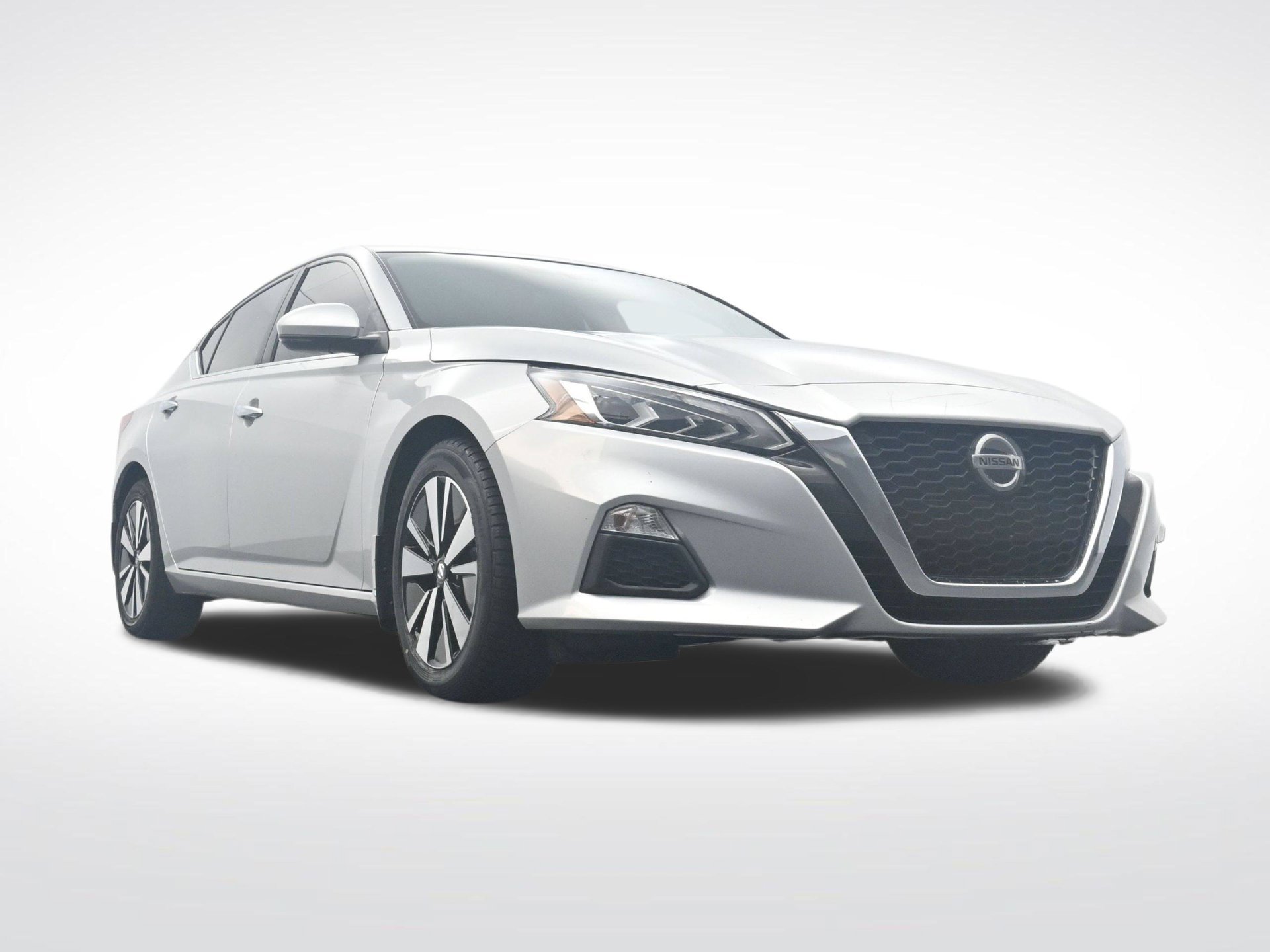 Used 2021 Nissan Altima 2.5 SV w/ SV Premium Package FWD image 32