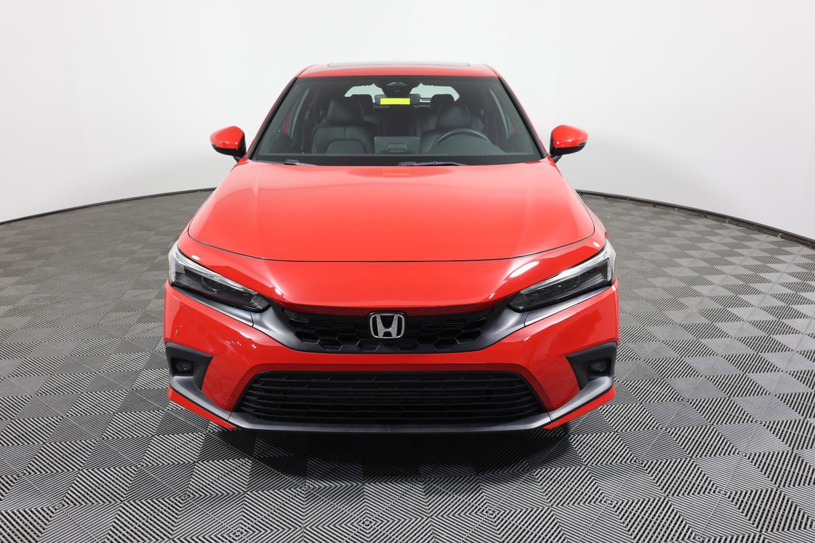 Used 2024 Honda Civic Sport Touring image 2
