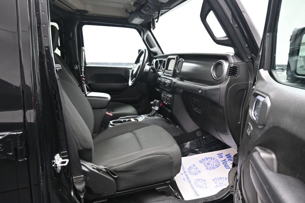 Used 2023 Jeep Gladiator Sport AWD/4WD image 20