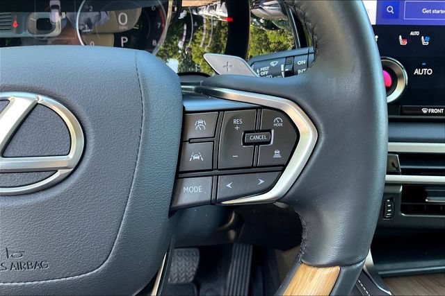 Used 2024 Lexus RX 350 Premium w/ Accessory Package (Z1) AWD/4WD image 12