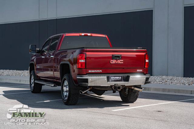 Used 2015 GMC Sierra 2500 SLE w/ All-Terrain HD Package AWD/4WD image 7