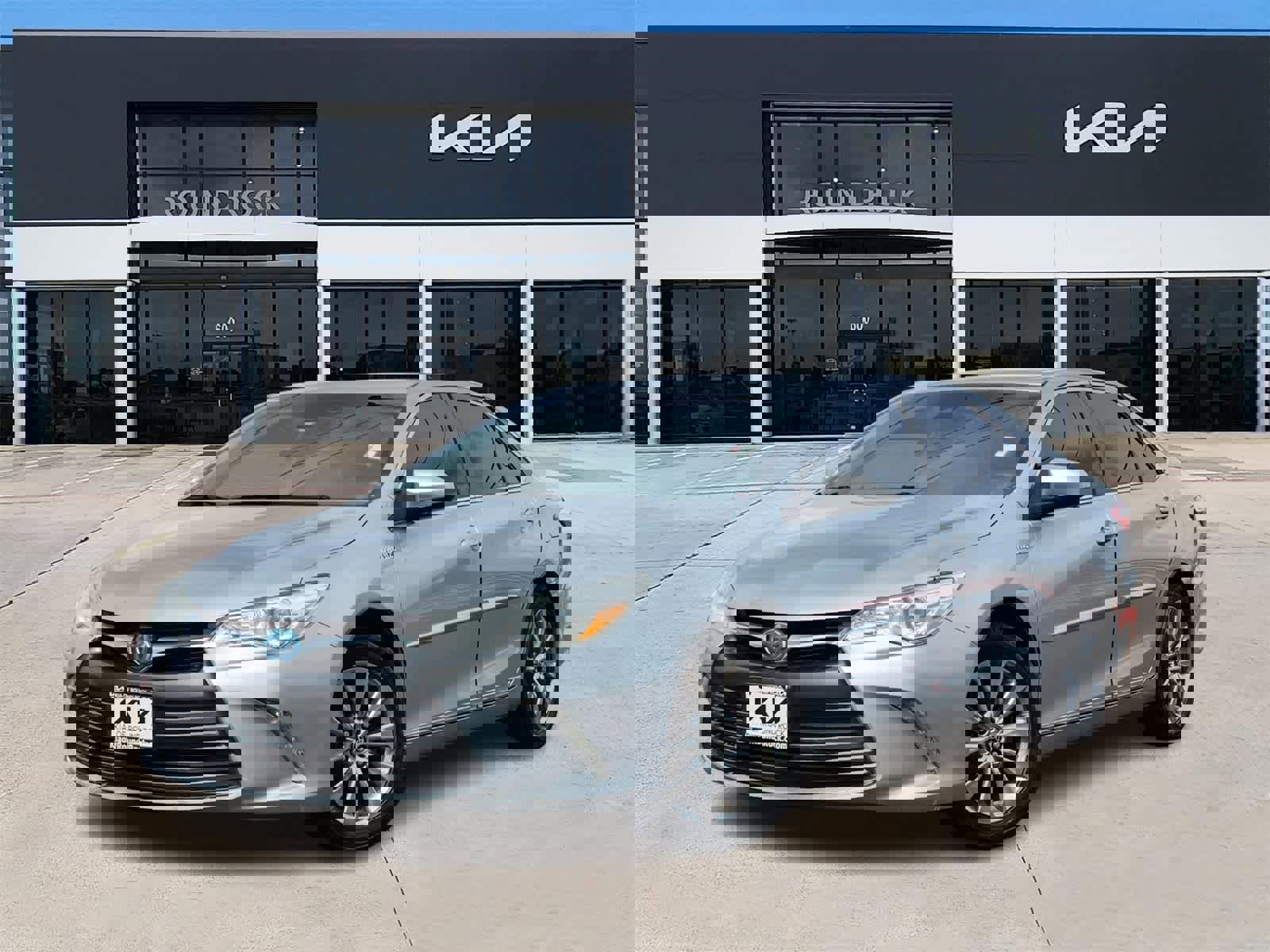 Used 2017 Toyota Camry XLE